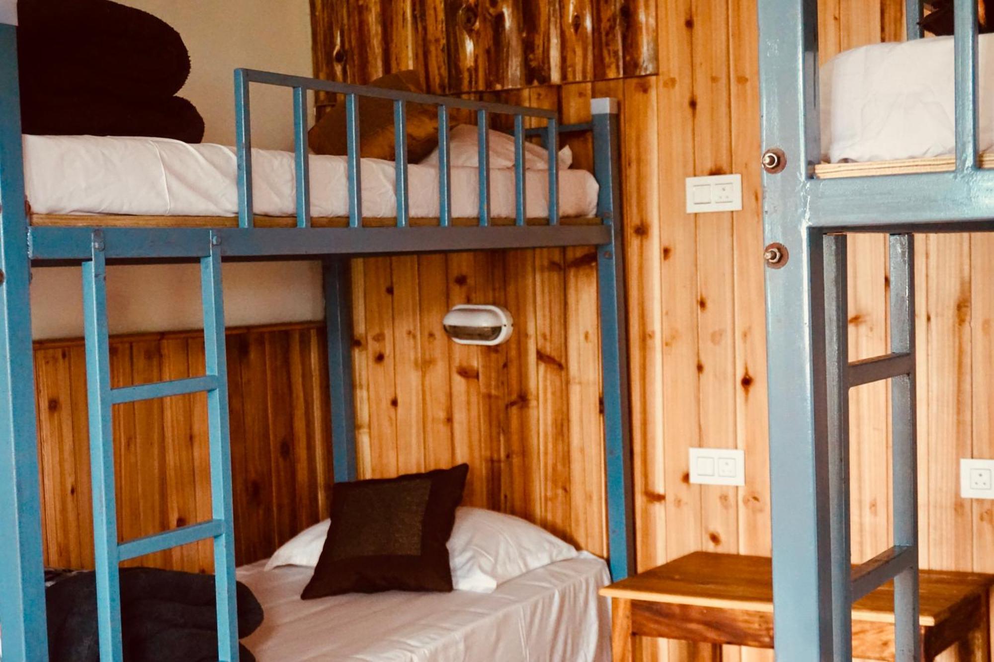 Wake In Himalayas Hostel Pelling Ngoại thất bức ảnh