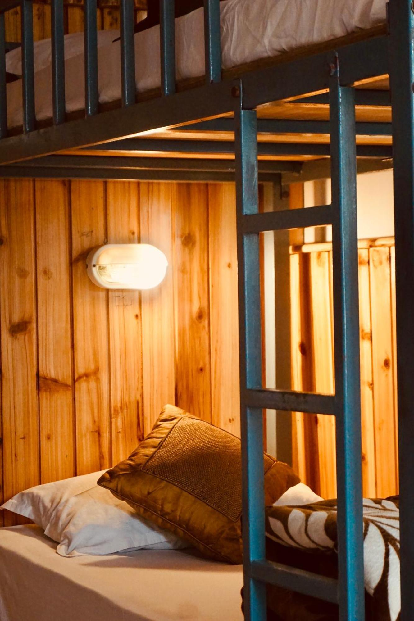 Wake In Himalayas Hostel Pelling Ngoại thất bức ảnh