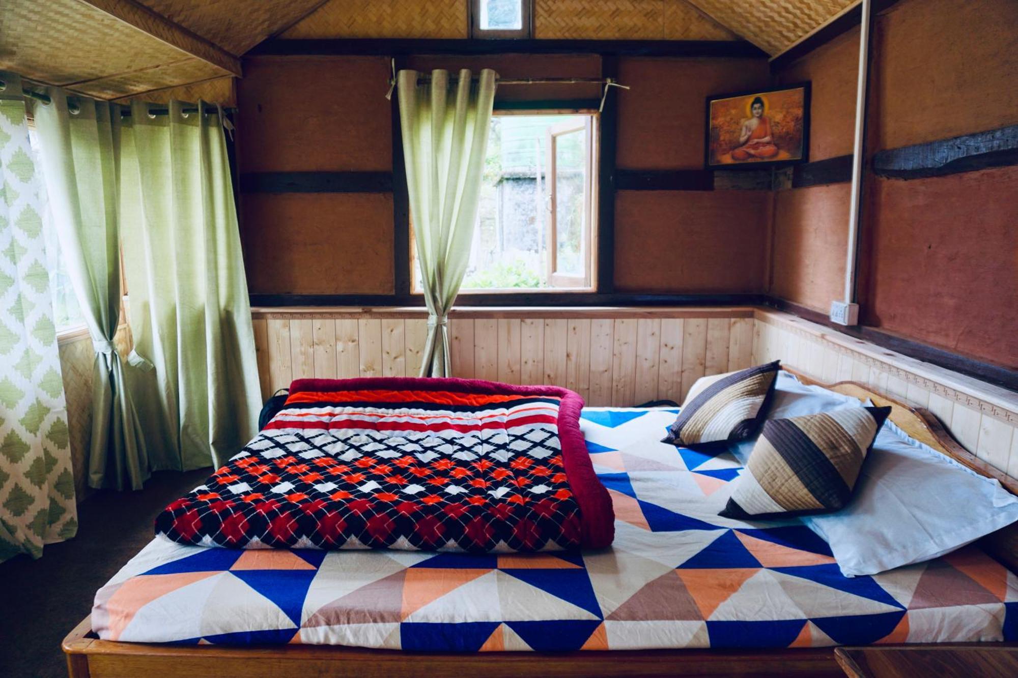 Wake In Himalayas Hostel Pelling Ngoại thất bức ảnh