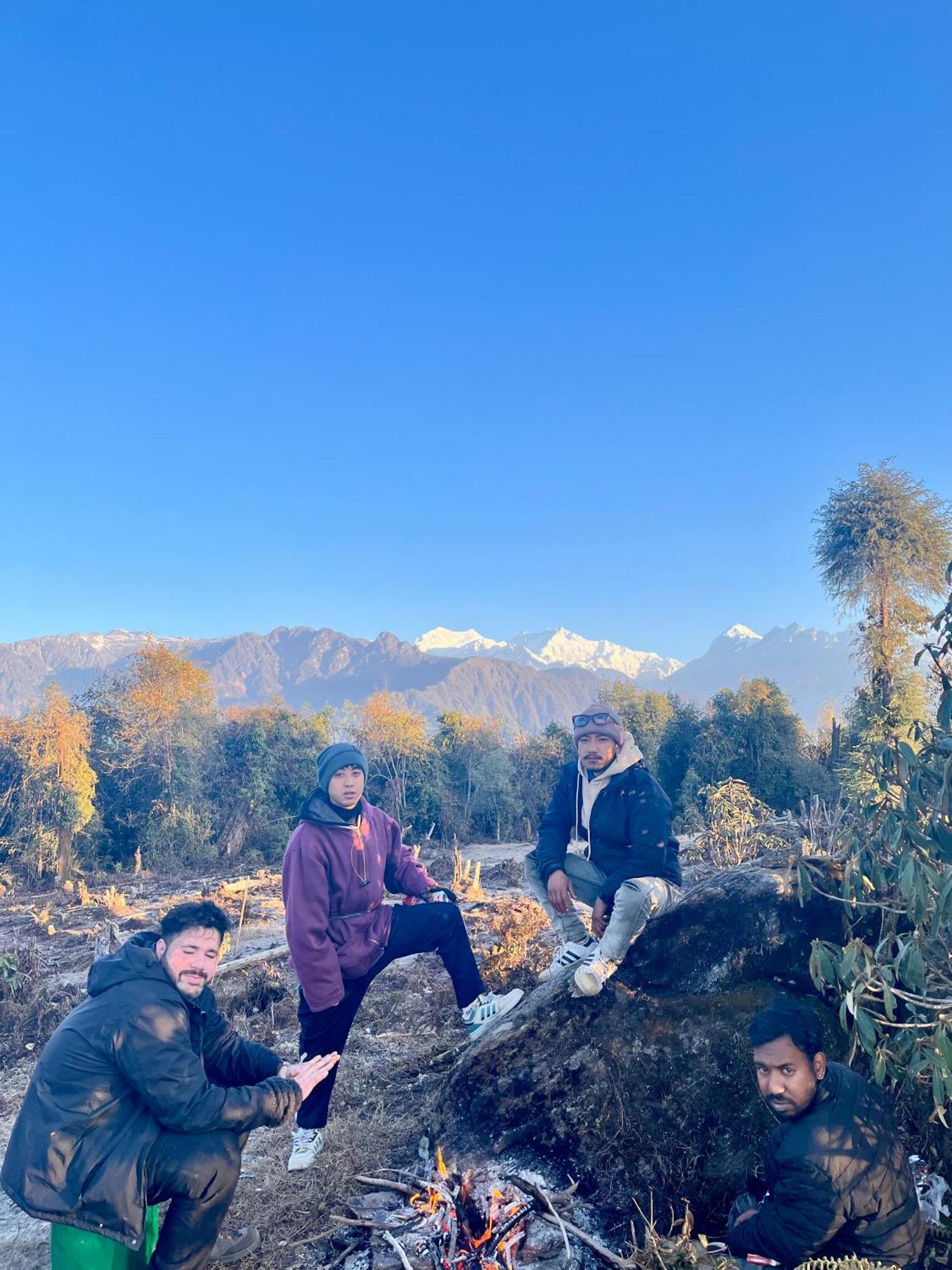 Wake In Himalayas Hostel Pelling Ngoại thất bức ảnh