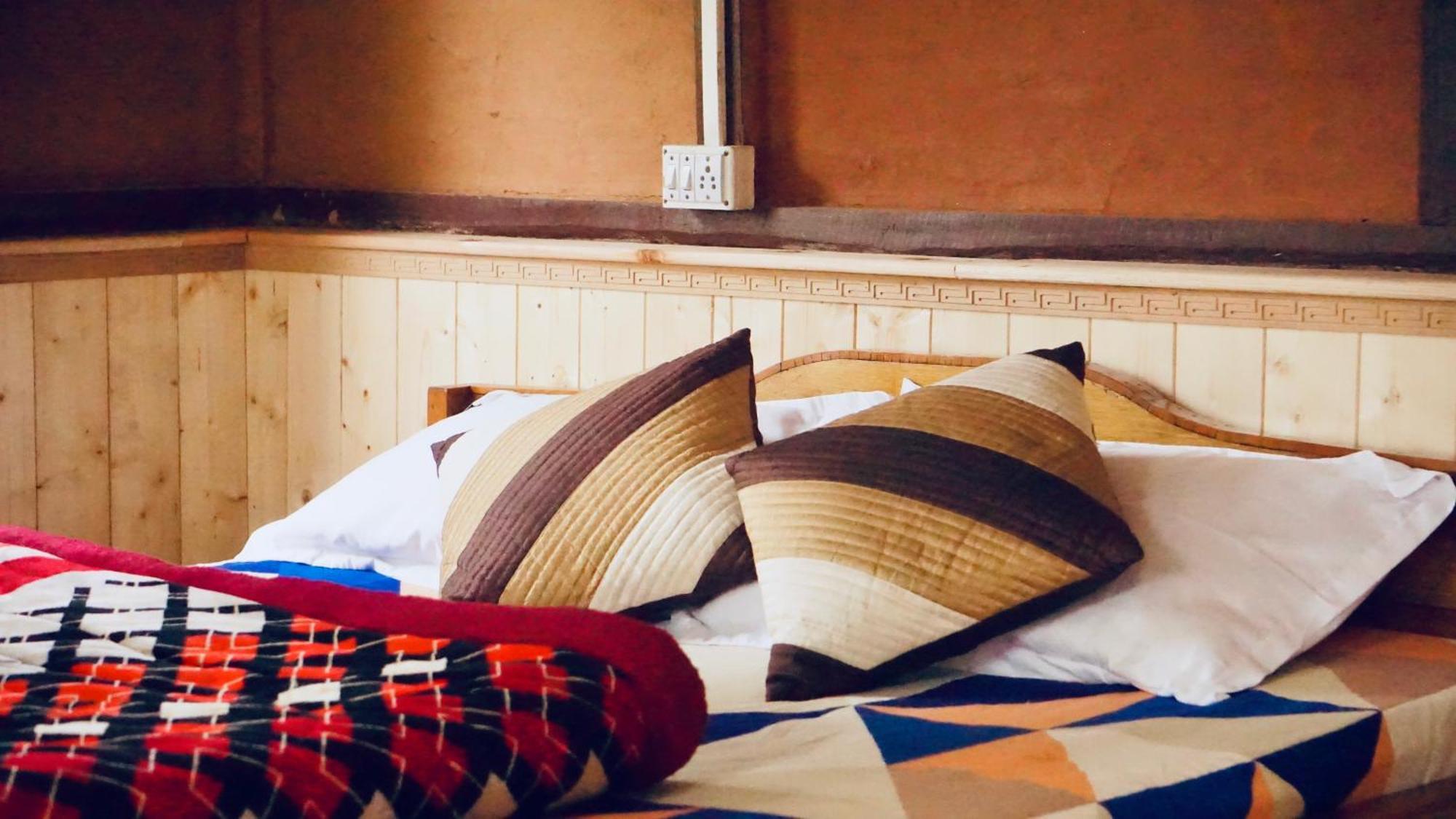 Wake In Himalayas Hostel Pelling Ngoại thất bức ảnh
