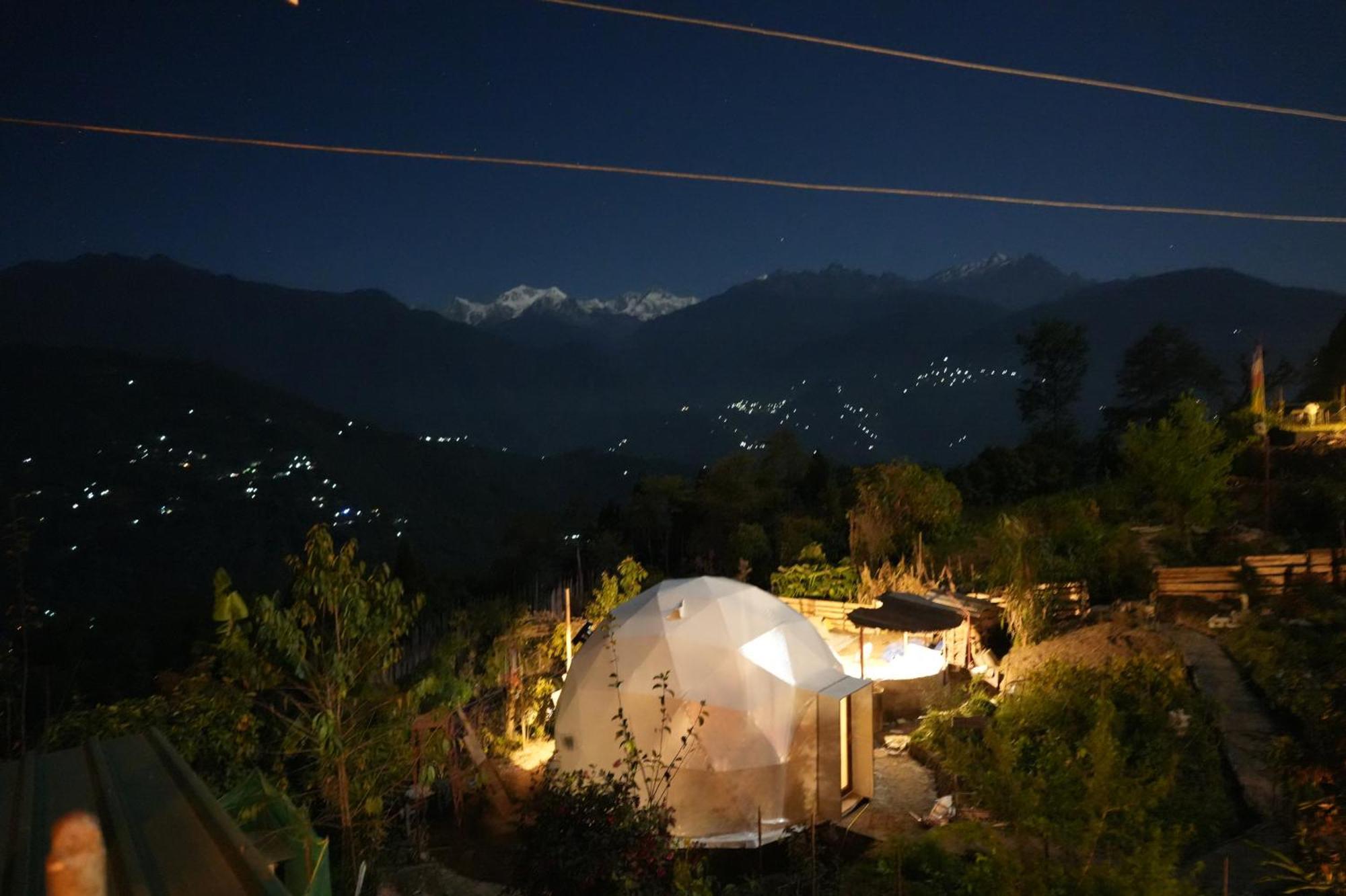 Wake In Himalayas Hostel Pelling Ngoại thất bức ảnh
